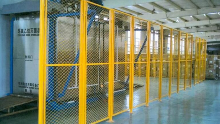 warehouse-workshop-fence