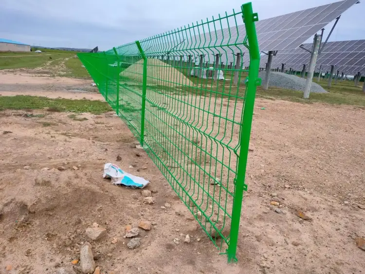 Why Solar Farms Need the Right Fence – Safety, Security & Smart Design for PV Power Plants