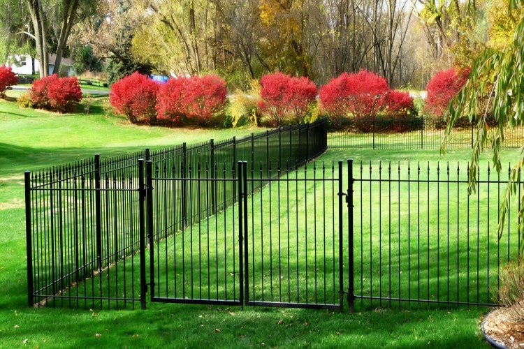 Garden pool fence