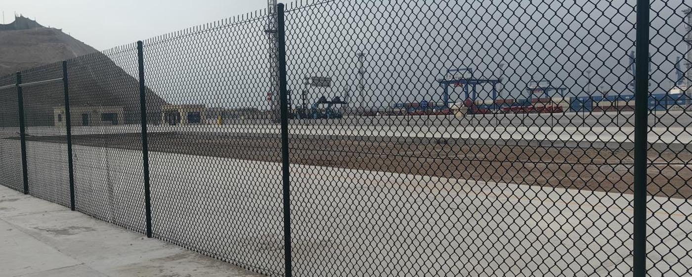 BS/EN PVC Coated Chain Link Fencing