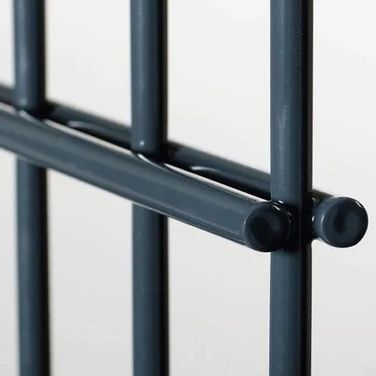 Black-coated welded joint detail