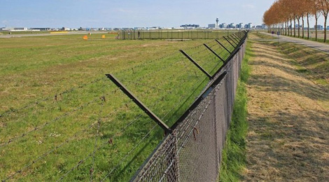 Aeropuerto Perimeter Fencing: ¿Qué realmente importa para la seguridad?