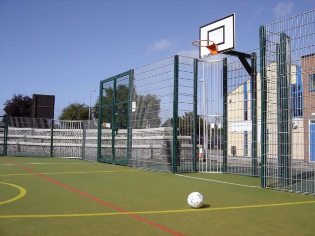 School sports court | MUGA fence