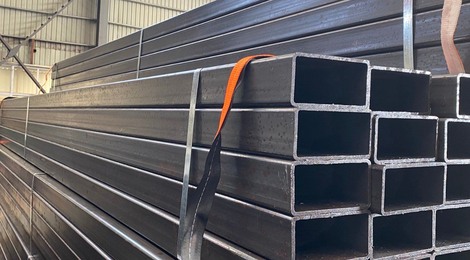 Galvanizing Choices for Engineering Fencing: From Steel Materials to Duplex Corrosion Protection