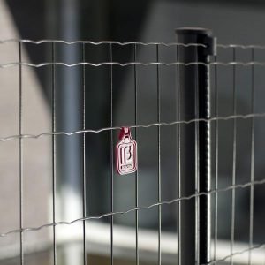 2DR Cost Effective Garden Fence Panel Rolls & Profiled Posts R.jpg2