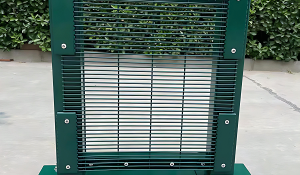 358 Fence model 3 358 Fence model 3