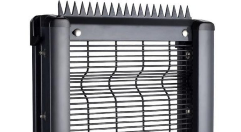 Small mesh size clear view fence model 1